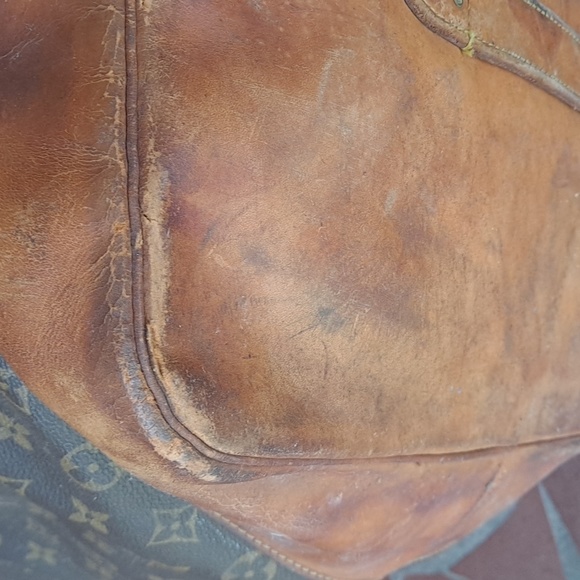 Louis Vuitton Marine Duffle - Picture 8 of 11